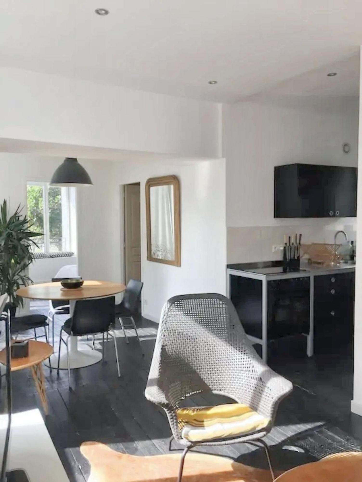 Appartement Moderne A Granville 55 M² Vue Sur Mer ภายนอก รูปภาพ